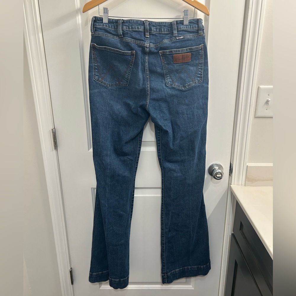 Wrangler Retro High Rise Bailey Bootcut Jeans - Picture 4 of 7
